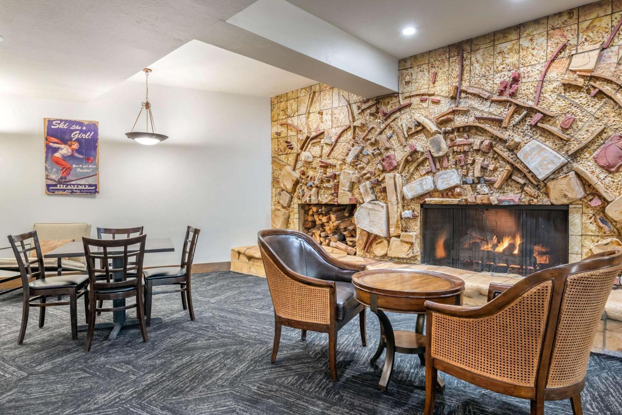Hilton Vacation Club Tahoe Seasons Lake Tahoe サウス・レイクタホ エクステリア 写真