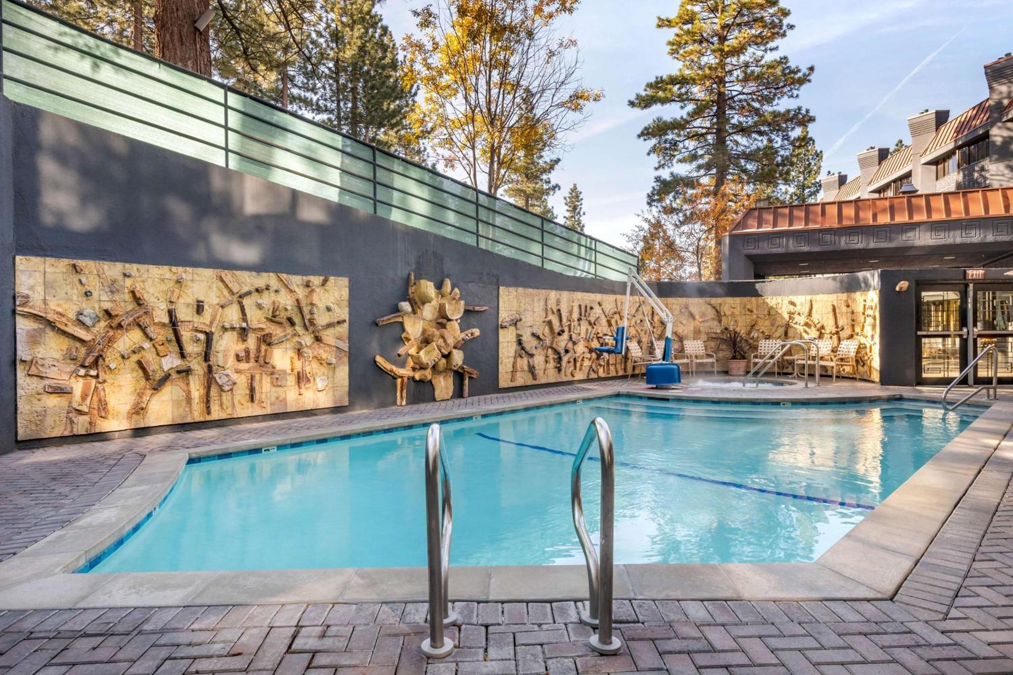 Hilton Vacation Club Tahoe Seasons Lake Tahoe サウス・レイクタホ エクステリア 写真